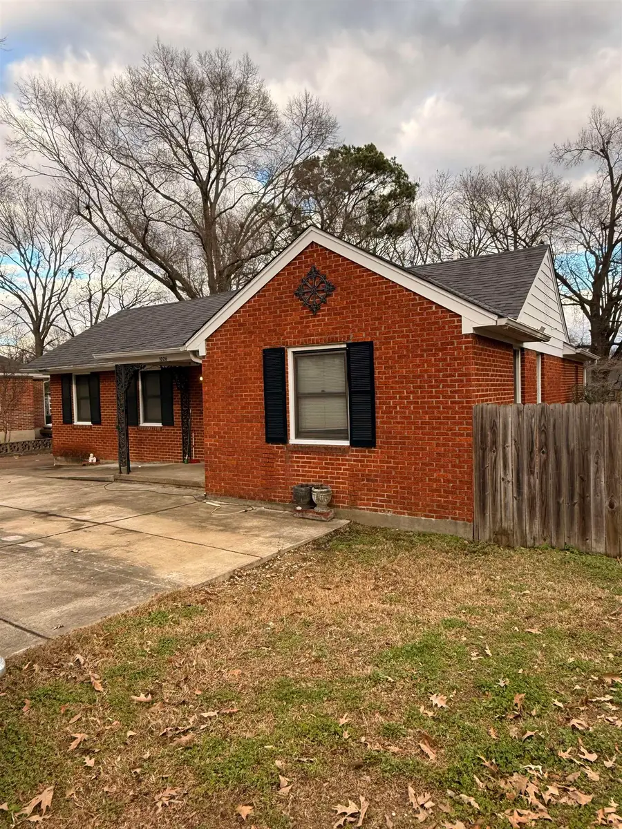 1026 WINGFIELD RD, Memphis, TN 38122 - Image #2