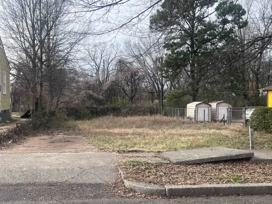 1855 BENNING ST S, Memphis, TN 38106 - Image #3