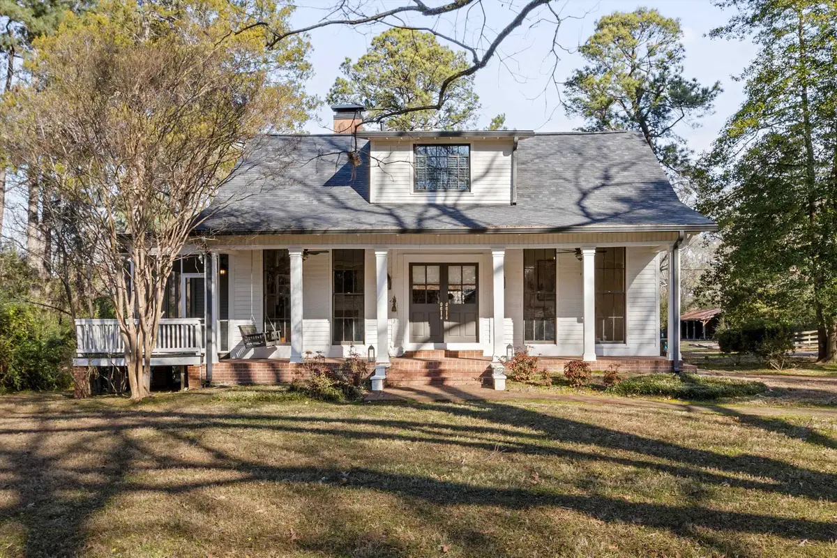 8516 DOGWOOD RD, Germantown, TN 38139 - Image #1