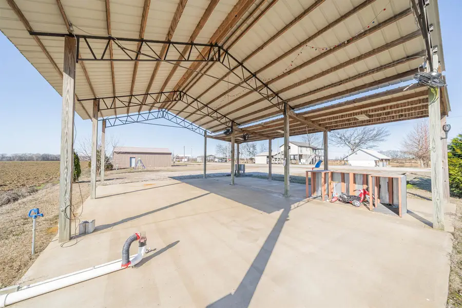 233 JAYCEE LN, Adamsville, TN 38310 - Image #2