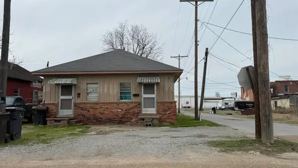 107-133 S 3RD ST, West Helena, AR 72390