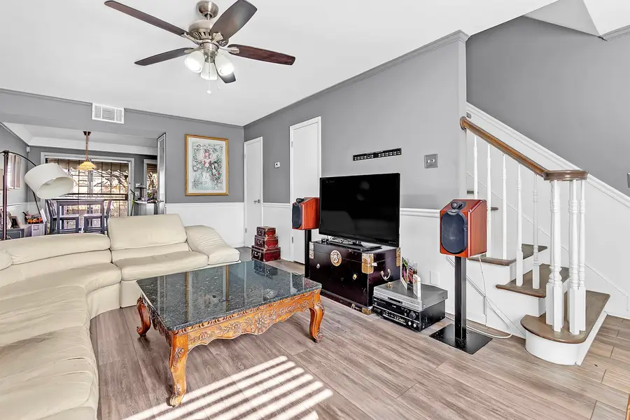 5866 ROXBURY DR, Memphis, TN 38119 - Image #3