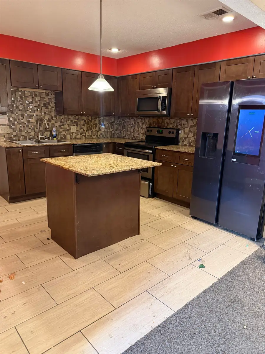 1677 BEAVER TRAIL DR, Cordova, TN 38016 - Image #3