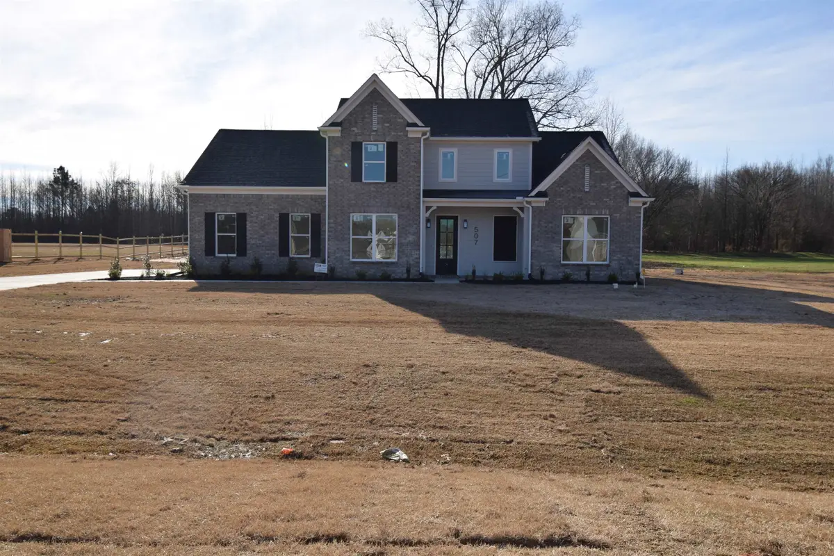 507 CENTERLINE ROPER LOOP, Byhalia, MS 38611 - Image #1