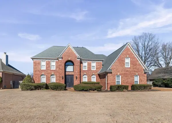 626 BROOKMERE DR, Collierville, TN 38017