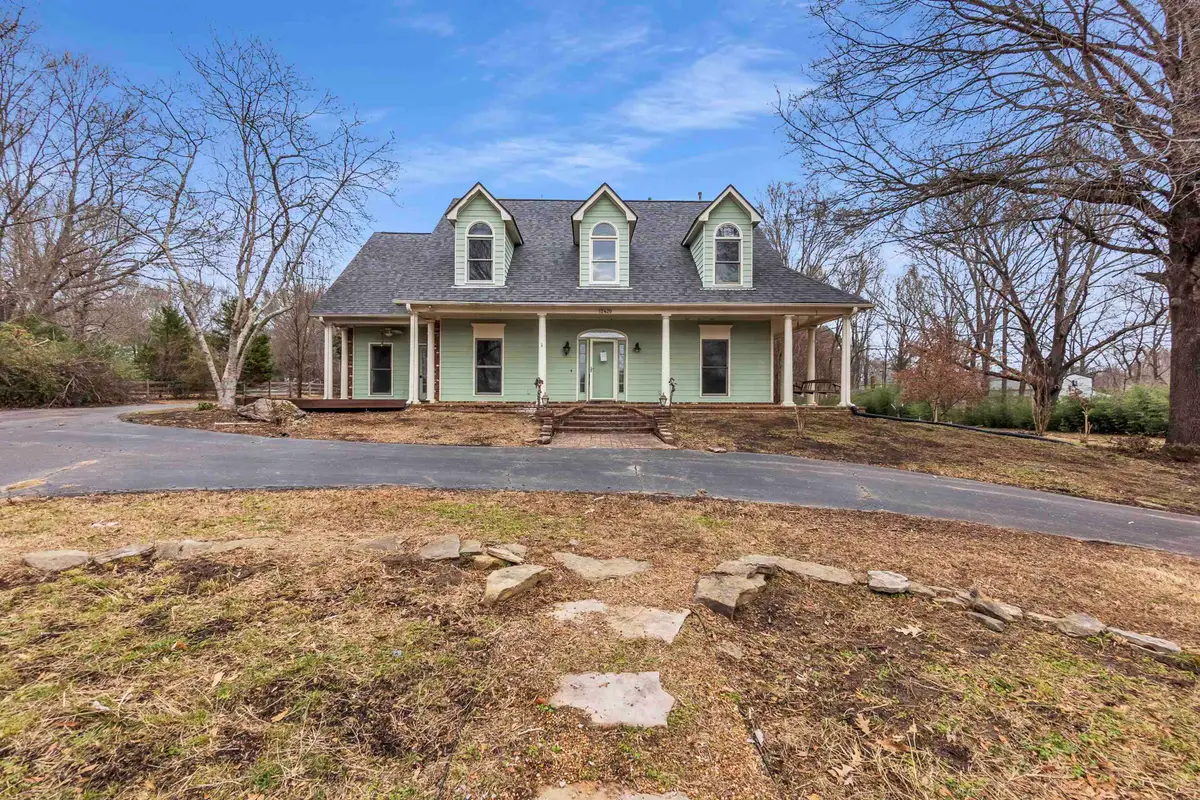 12420 FOX LAIR DR, Collierville, TN 38017 - Image #1