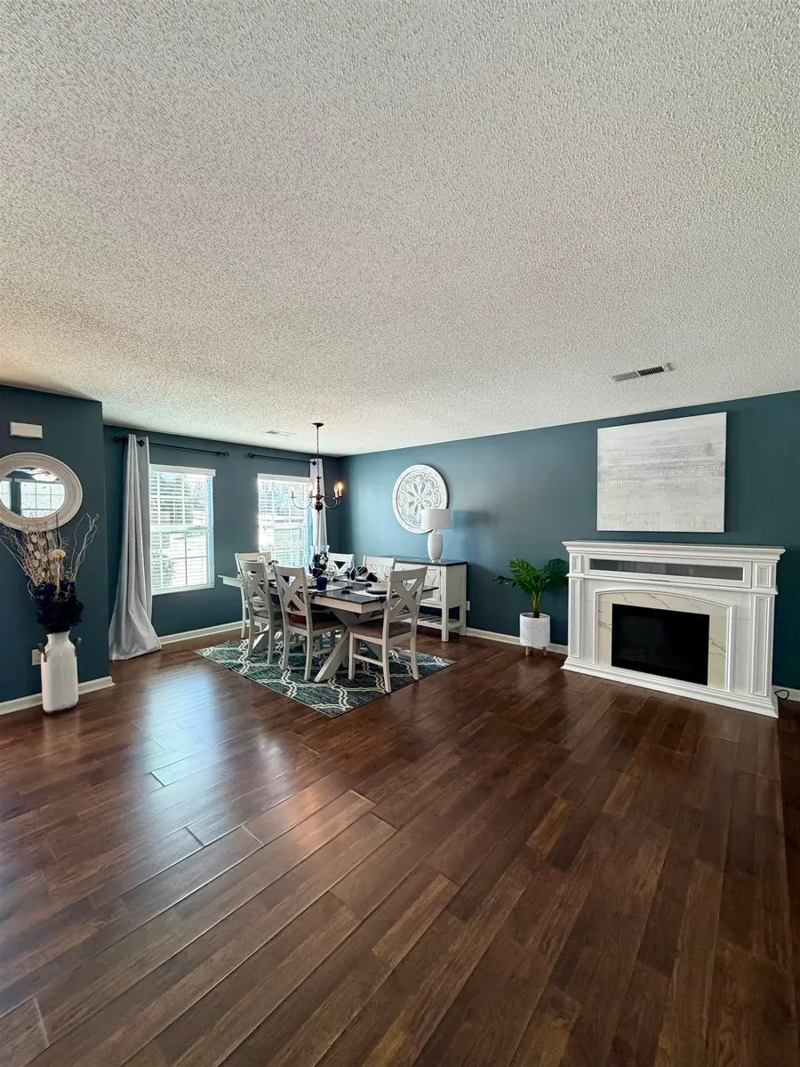 9926 CHARIDEN DR, Cordova, TN 38016 - Image #3