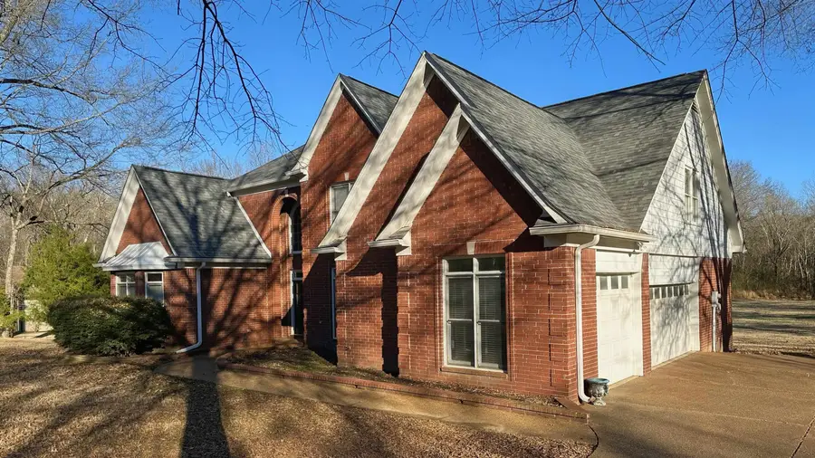 320 FOREST GLADE CV, Eads, TN 38028 - Image #2