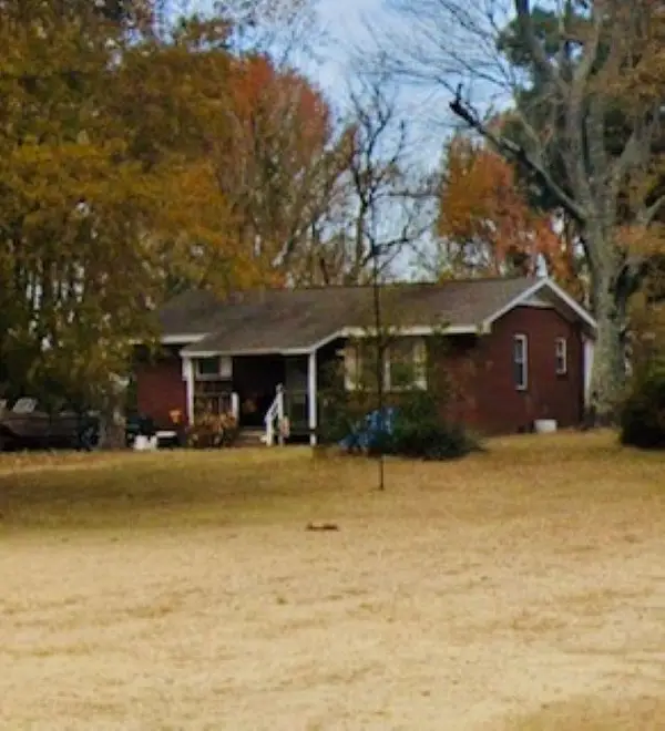 2042 HWY 70 HWY, Mason, TN 38049