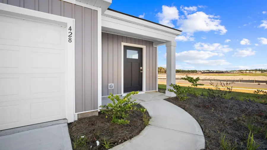 63 SEALY DR, Byhalia, MS 38611 - Image #2