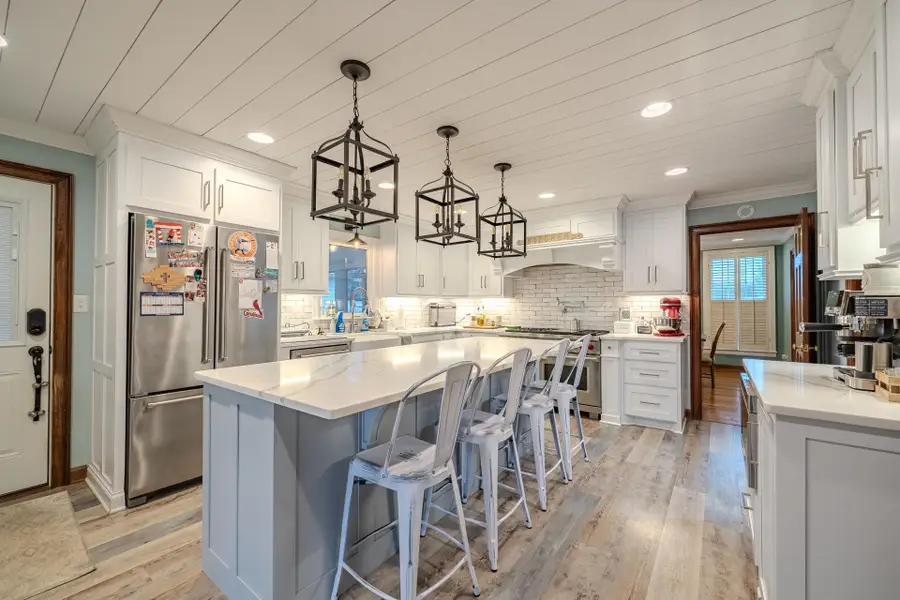 380 MORNINGSIDE CIR, Savannah, TN 38372 - Image #2