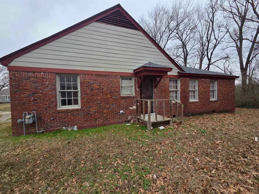 1372 N LEXINGTON CIR, Memphis, TN 38107 - Image #3