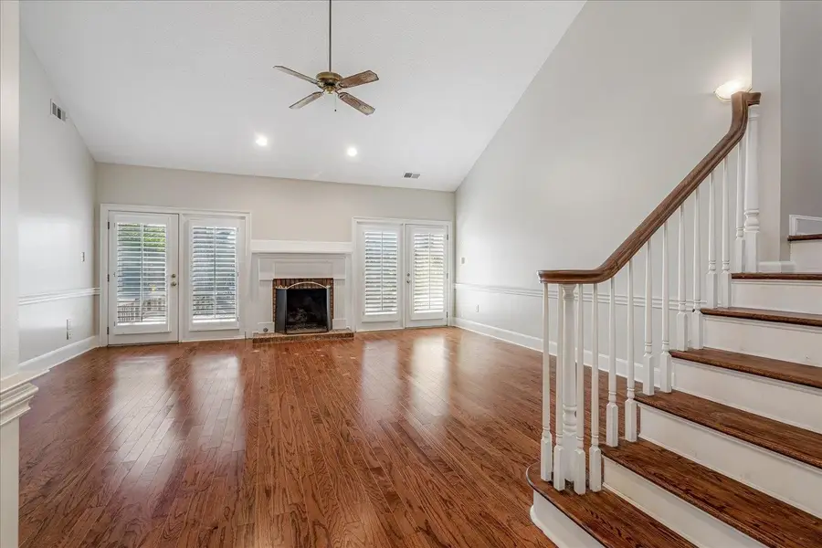 4821 S KINGSGATE PL, Memphis, TN 38117 - Image #2