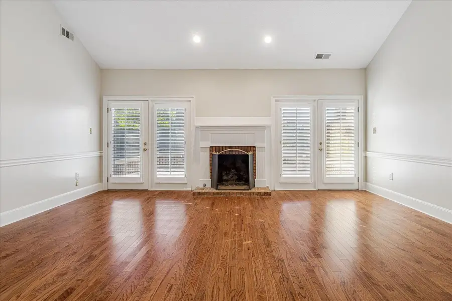 4821 S KINGSGATE PL, Memphis, TN 38117 - Image #3