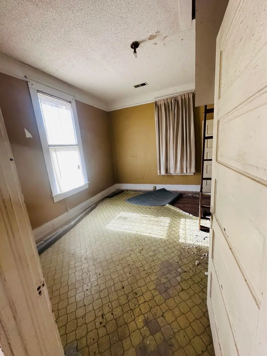 529 CAMBRIDGE AVE SW, Memphis, TN 38106 - Image #3