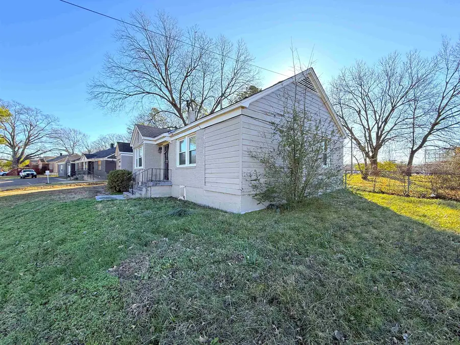 1229 MARLIN RD, Memphis, TN 38116 - Image #2