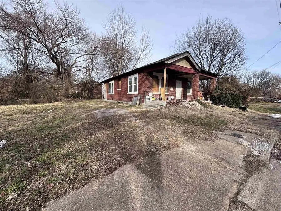 1339 STONEWALL ST, Memphis, TN 38108 - Image #3