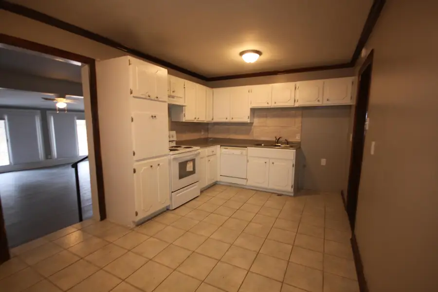 2780 ELMORE PARK RD, Bartlett, TN 38134 - Image #3