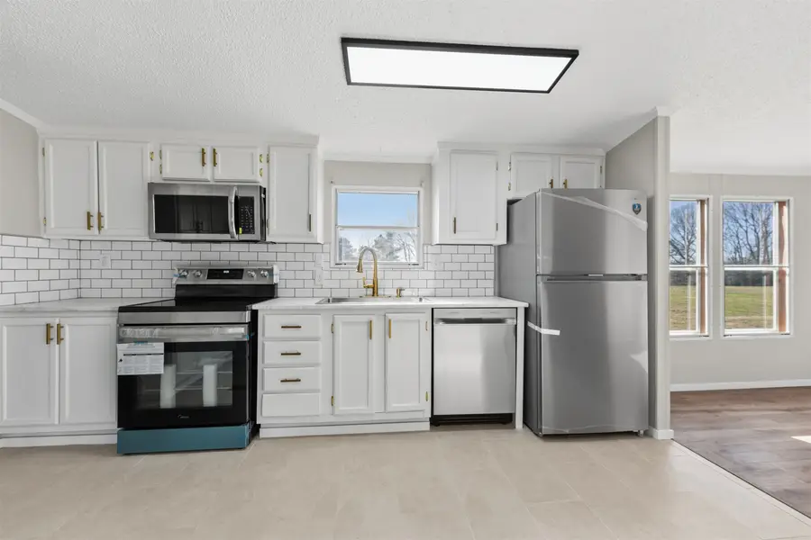 5090 FAYETTE CORNER DR, Whiteville, TN 38075 - Image #2