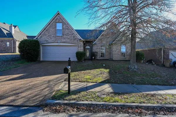 1616 SAWMILL CREEK LN, Cordova, TN 38016