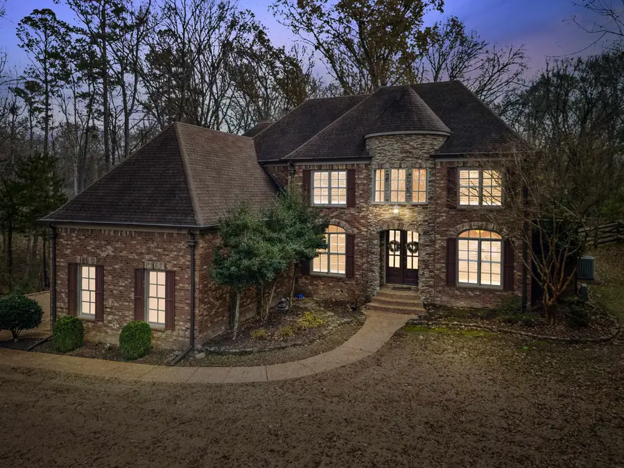 155 ASTON HALL DR, Eads, TN 38028 - Image #2