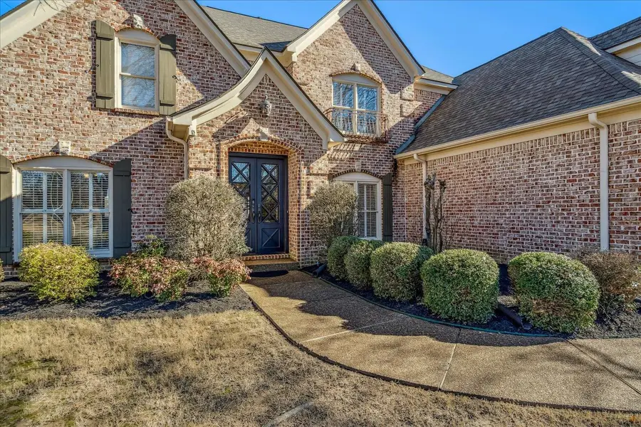 1534 GRAND CYPRESS DR, Collierville, TN 38017 - Image #2