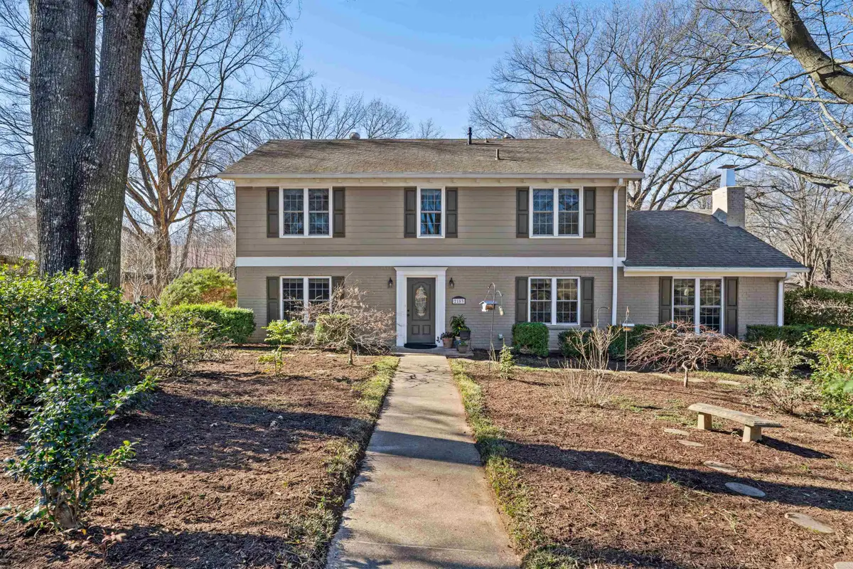 2153 WOOD CREEK DR, Germantown, TN 38138 - Image #1