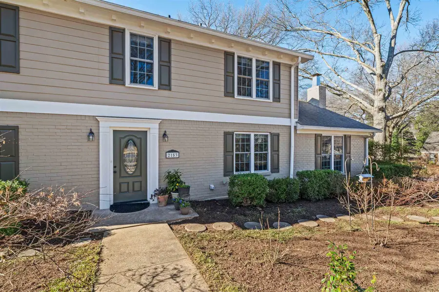 2153 WOOD CREEK DR, Germantown, TN 38138 - Image #2