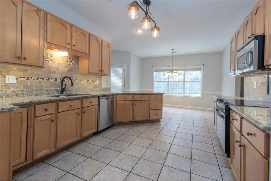 3476 WOLF SHADOW LN, Bartlett, TN 38133 - #3