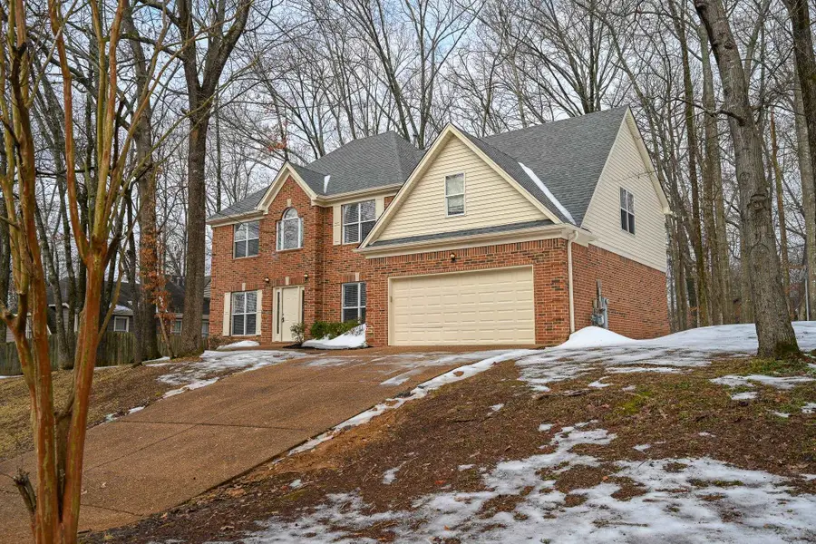 387 SHERBURNE CV, Cordova, TN 38018 - Image #2