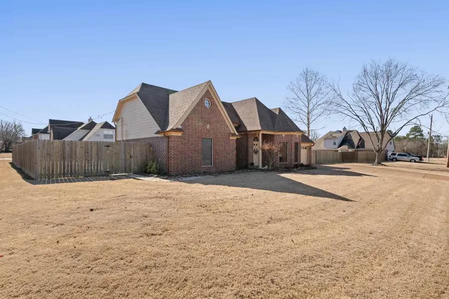 30 COTTON TRAIL DR, Rossville, TN 38066 - Image #2