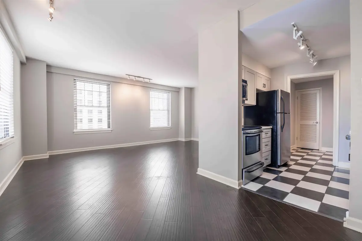 109 N MAIN ST #806, Memphis, TN 38103 - Image #1