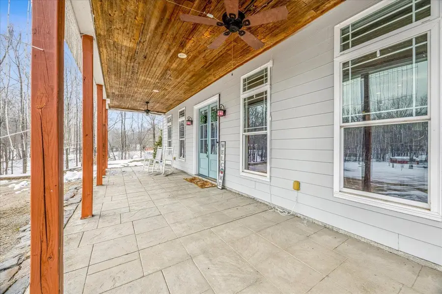 897 BURROWTOWN RD, Mason, TN 38049 - Image #2