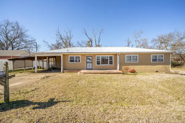 60 WHITE ST, Savannah, TN 38372-2376