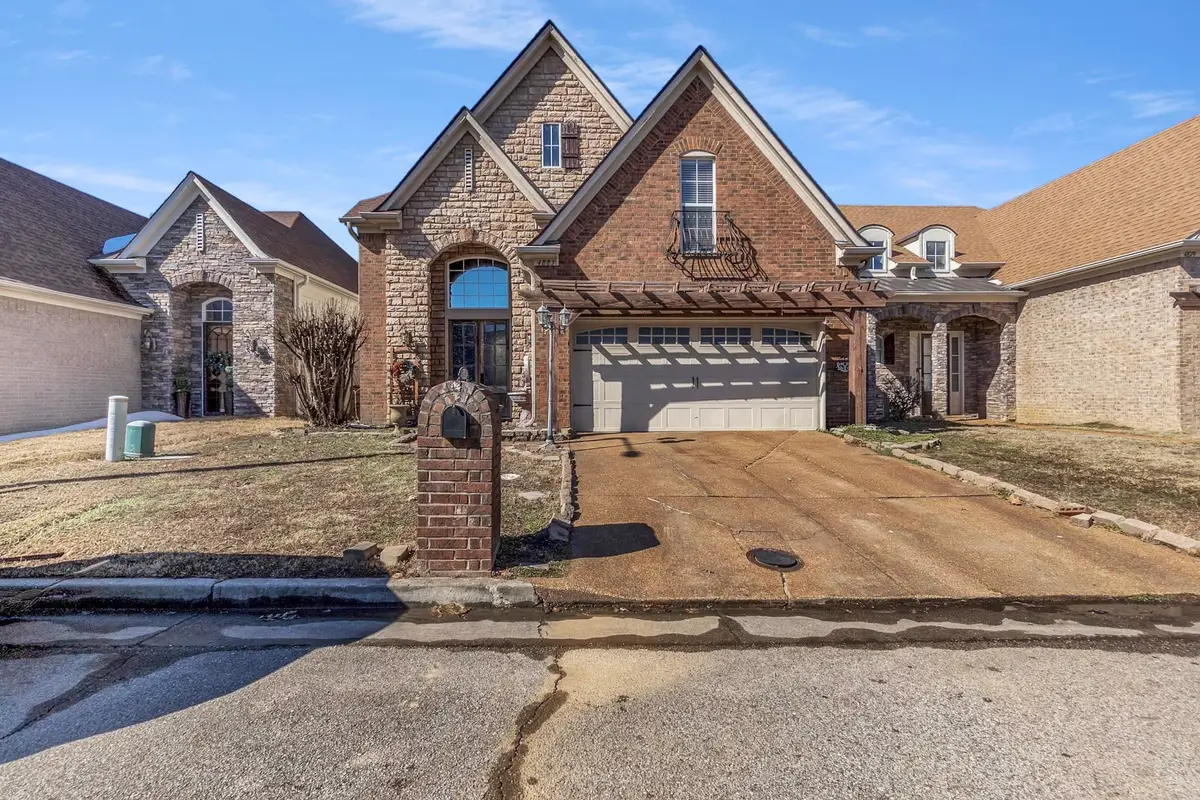 4883 SADDLEHORN CV, Memphis, TN 38125 - #1