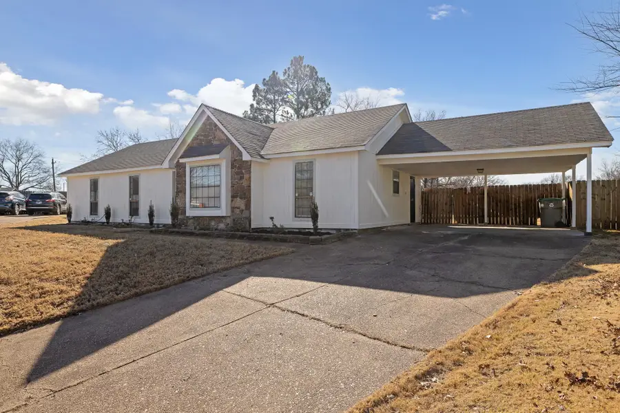 3955 SEAWIND CV, Memphis, TN 38115 - Image #2