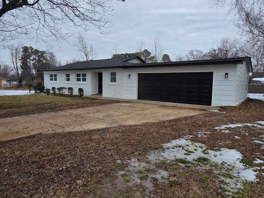 5026 FRANKIE LN, Memphis, TN 38109 - Image #2