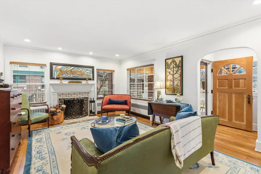 110 W POPLAR AVE, Collierville, TN 38017 - #3