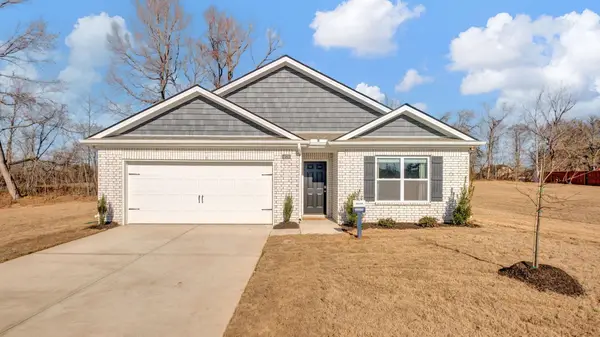 32 THORN TREE ST, Byhalia, MS 38611