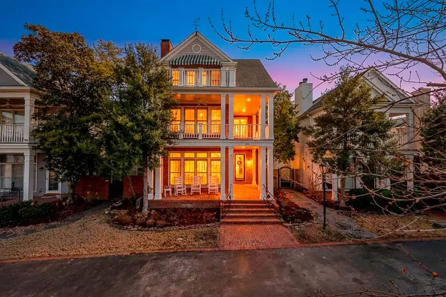 1072 ISLAND DR, Memphis, TN 38103 - #2