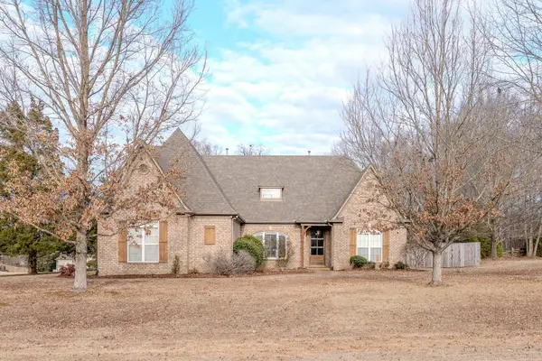 10 POST OAK CV, Eads, TN 38028