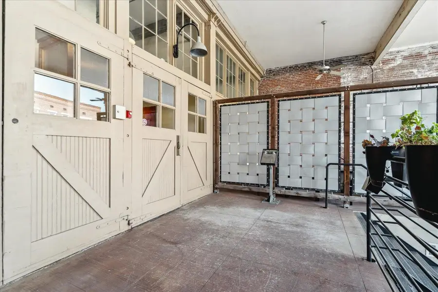 413 S MAIN ST #206, Memphis, TN 38103 - #2