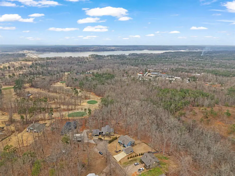 860 FAIRWAY LN, Counce, TN 38326 - #2