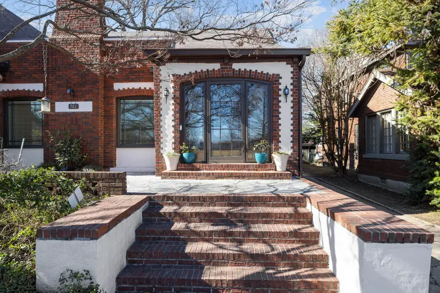 761 UNIVERSITY ST, Memphis, TN 38107 - #3