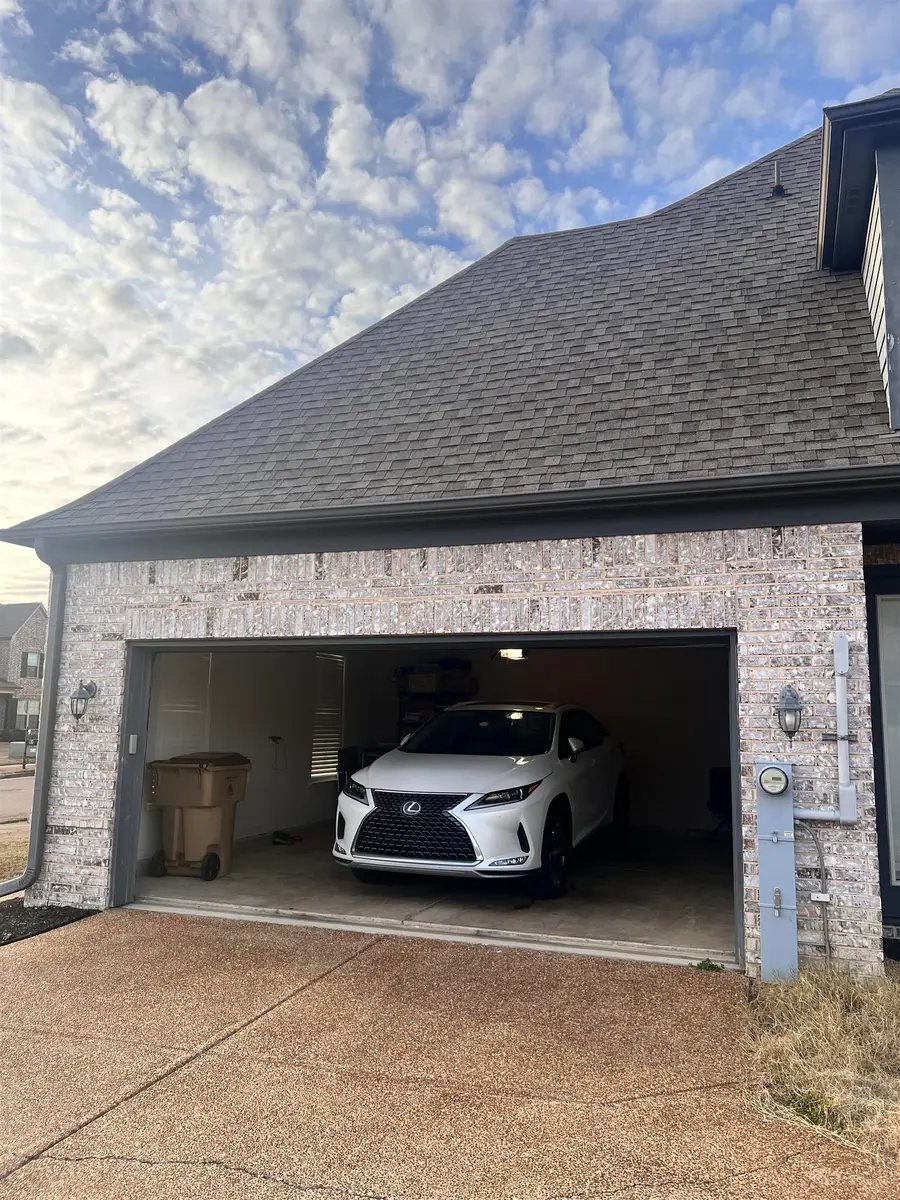 8254 HOLSTON DR, Memphis, TN 38125 - #2