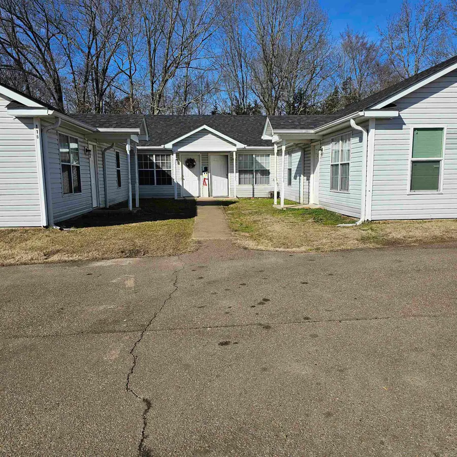 116 HINES BLVD, Bolivar, TN 38008-1154 - #2