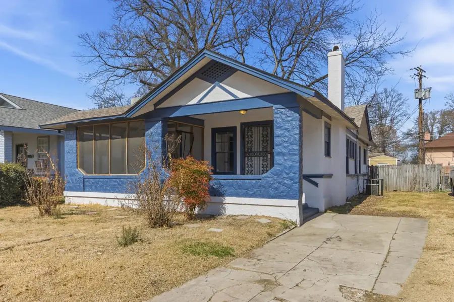 964 FORREST AVE, Memphis, TN 38105 - #2