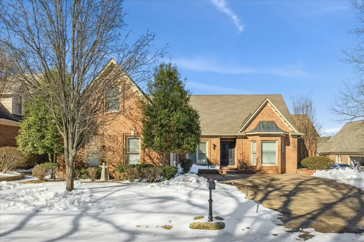 8876 DARBY DAN LN, Germantown, TN 38138 - #1