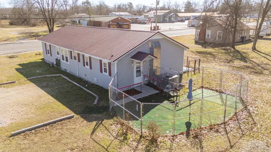 241 N MAPLE ST, Adamsville, TN 38310 - #3