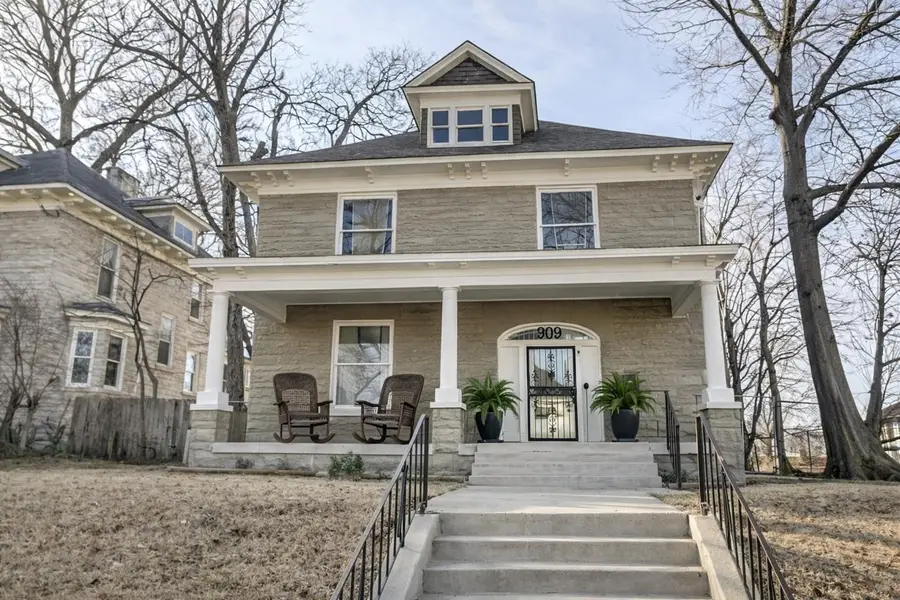 309 S DUDLEY ST, Memphis, TN 38104 - #2